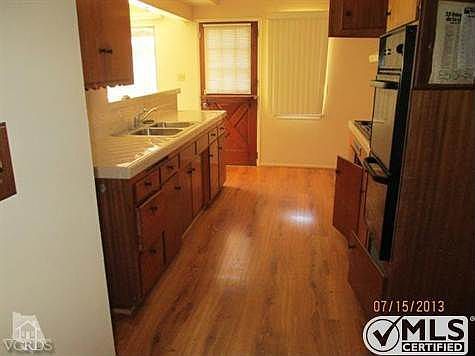 4th image of 353 Arnett Ave