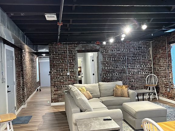 3rd image of 1018 Missouri Ave #7