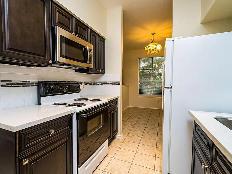 1103 Dulles Ave #402 — Photo 7