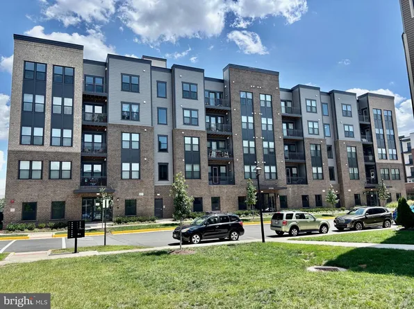21950 Garganey Ter Unit 407, Ashburn, VA 20147