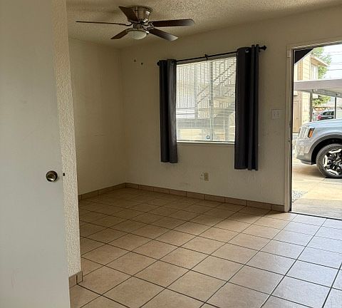 5th image of 151 20th Century Blvd APT 13