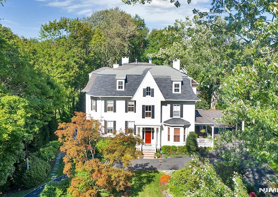 1st image of 167 Maple Street