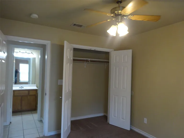 107 Yegua Cir — Photo 4