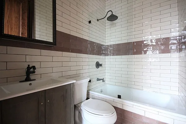 Rented by Bold New York | media 54