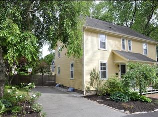 19 Davis Ct, Concord, MA 01742
