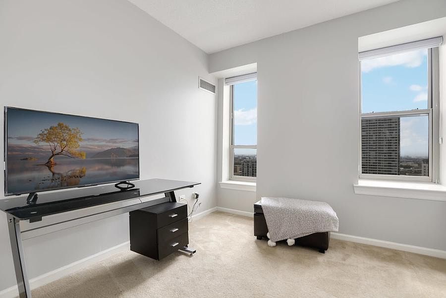 1st image of 1717 S Prairie Ave APT 603