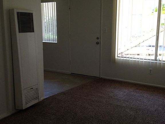 5th image of 441 Cuesta Del Mar Dr APT 5