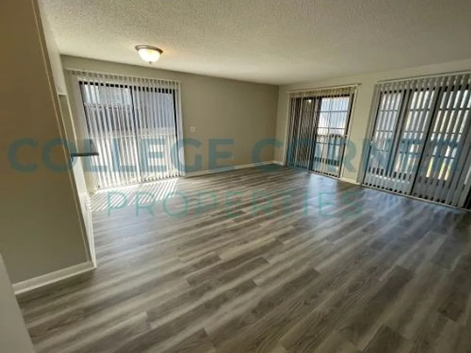 130 Cedar Cove Ln