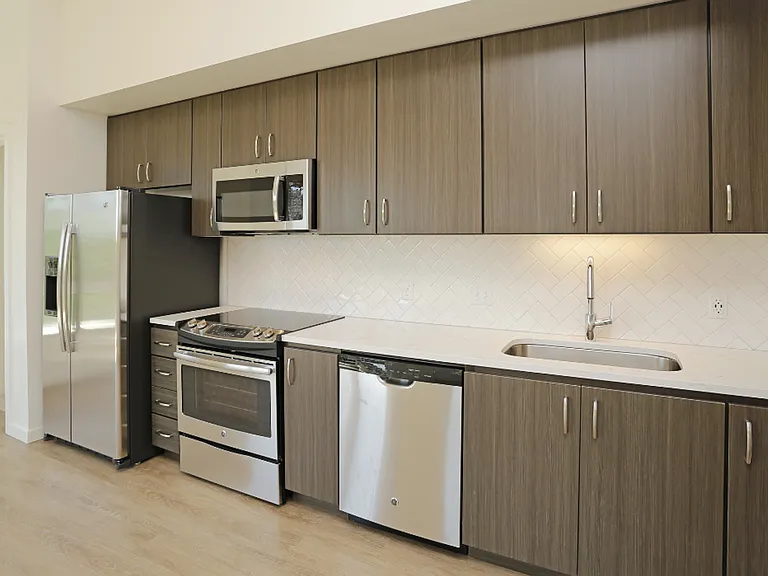 11 Marche Apartments — Photo 51