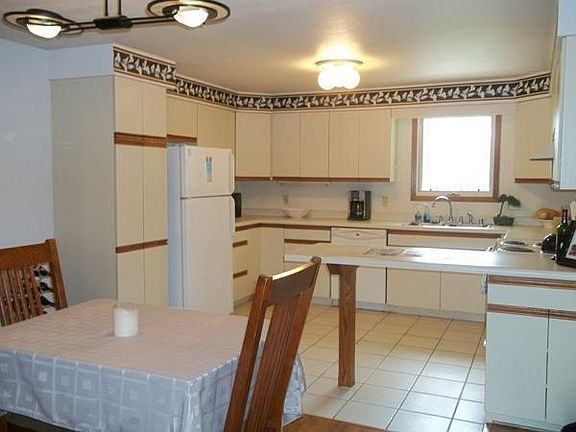 5th image of 3731 Bonnie Ct