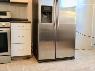 7 Southridge Rd, Darby, PA 19023