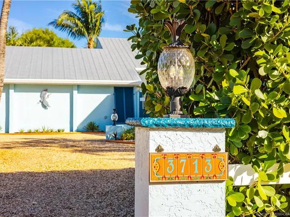 3713 SE Matanzas St, Stuart, FL 34996