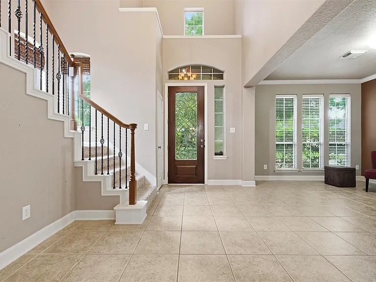 3331 Lost Maple Forest Ct — Photo 5