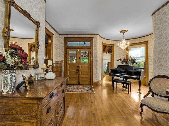 9th image of this home