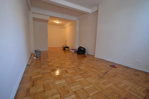 Rented by Silverstein Collection LLC  | media 12