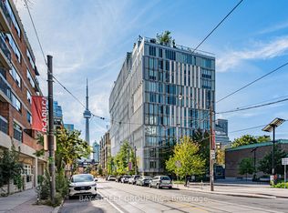 50 McCaul St #1008, Toronto, ON M5T 0B6