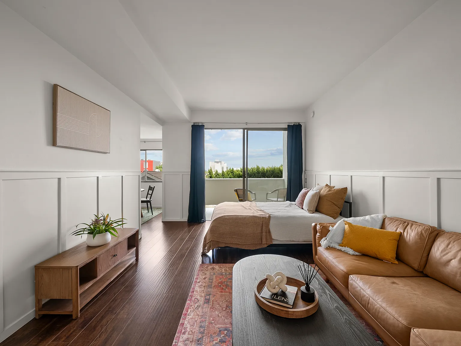 Studio, 536 sqft, $2,300 — Photo 4