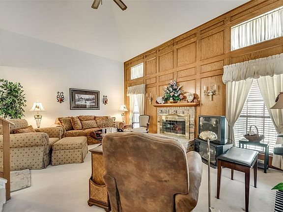 5th image of 3347 Briaroaks Dr