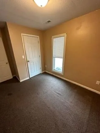119 Garfield Ave — Photo 10