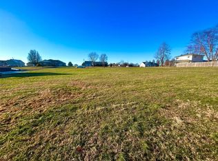 16 Golden Pond Cir, Glasgow, KY 42141