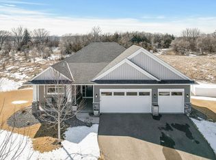 973 Forest Edge Cir, Jordan, MN 55352