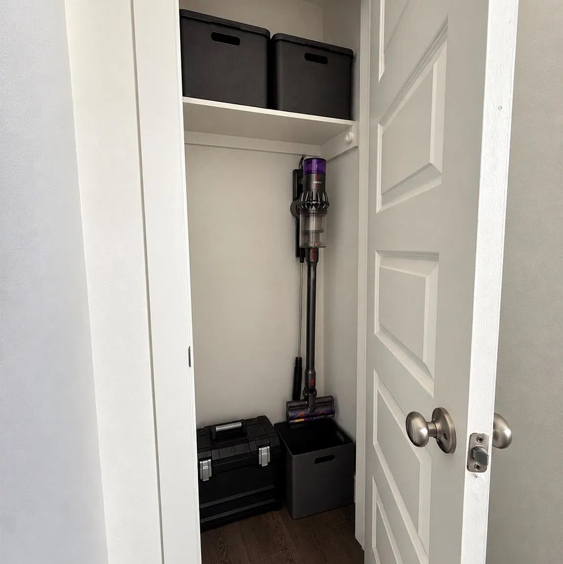 3 bed, 3.5 bath, 1790 sqft, $2,490 — Photo 3