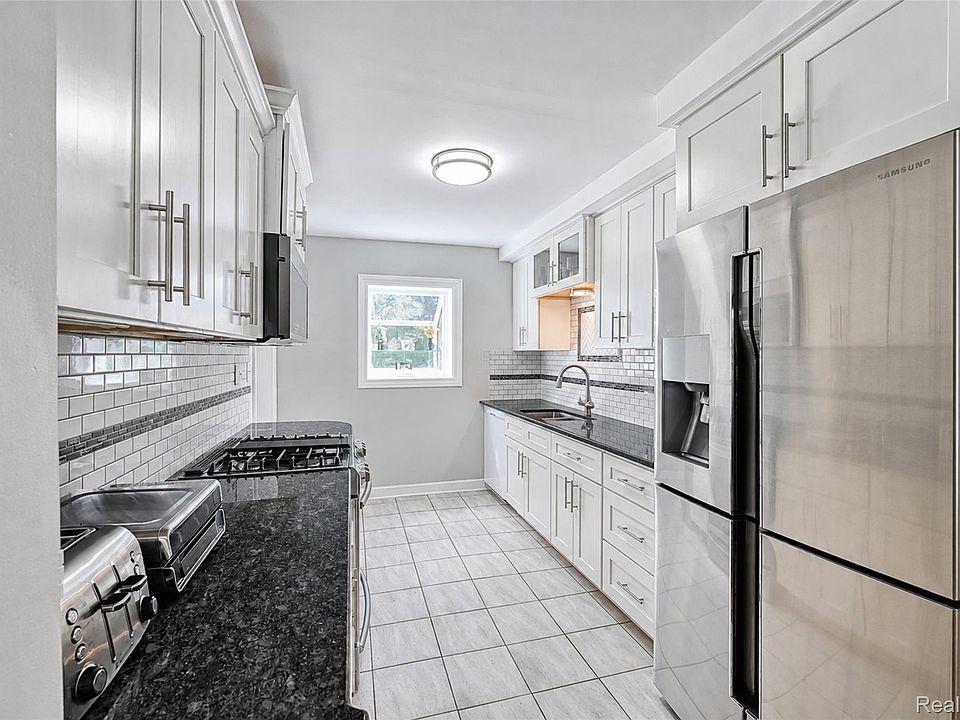 37899 Hayes Rd, photo 15
