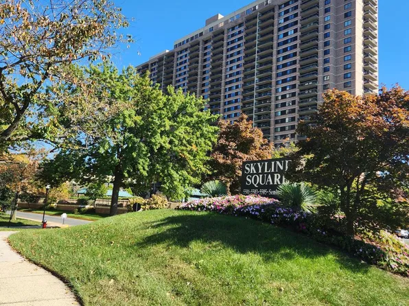 5501 Seminary Rd APT 1713S, Falls Church, VA 22041