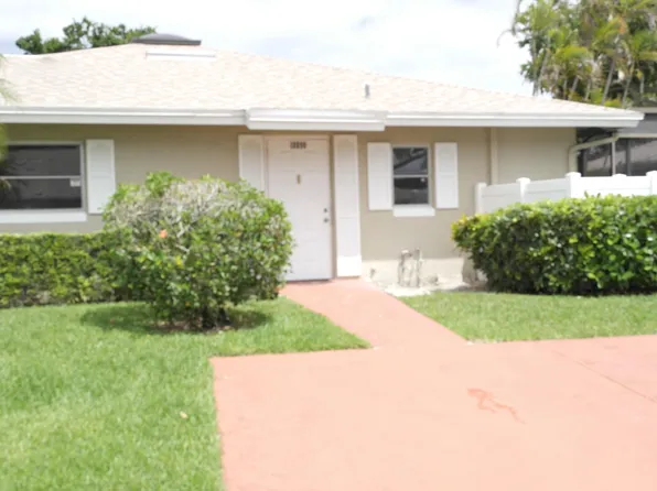 18890 Candlewick Dr, Boca Raton, FL