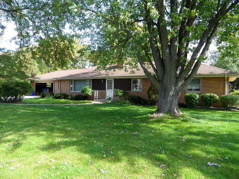 1st image of 2340 Memorial Dr