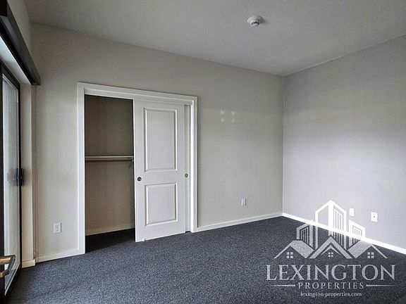 5th image of 6601 Folsom Blvd Unit 203