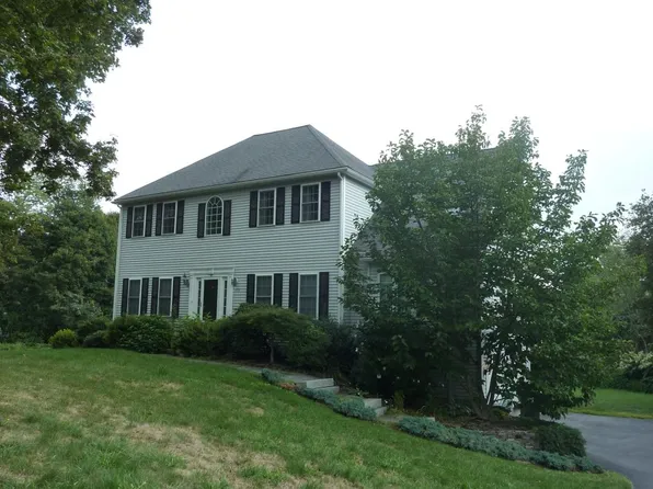 775 Concord Rd, Marlborough, MA 01752