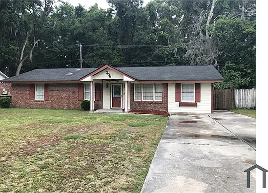206 San Anton Dr