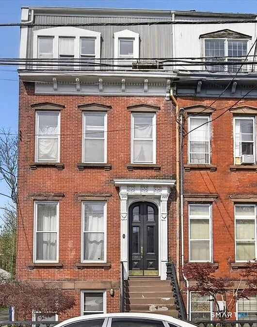 Building Photo - 29 Eld St #2