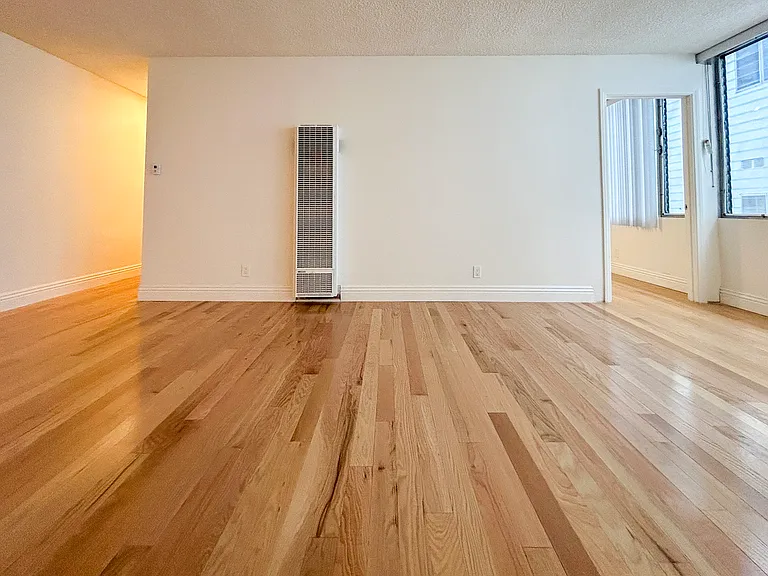 222 Washington Ave #17 — Photo 31
