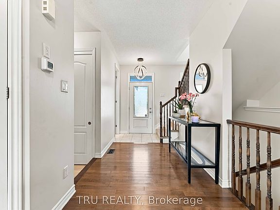 3rd image of 357 Lamarche Ave