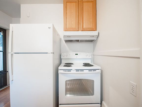 3rd image of 2308 Minor Ave E #2310-1/2
