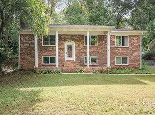 1959 Rock Springs Cir, Denver, NC 28037