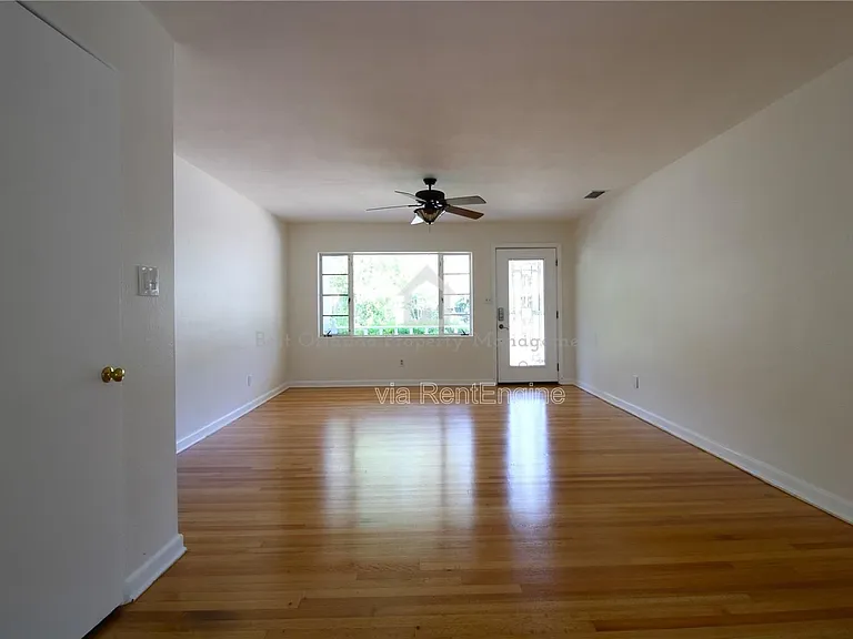 1639 Oakmont Ln — Photo 6