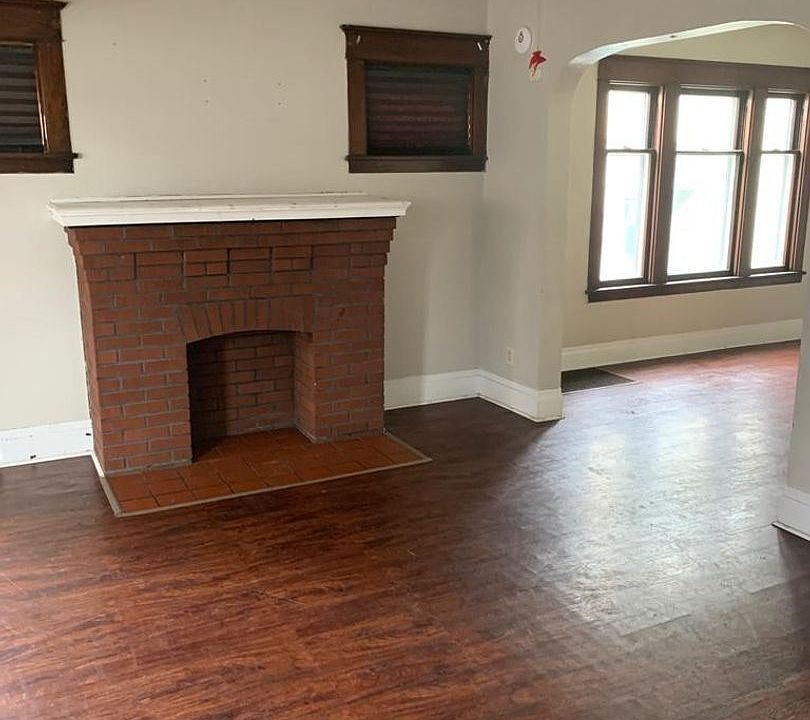1st image of 98 Bickford Ave