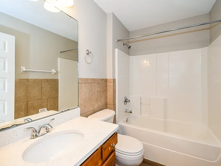 10267 Normanwood Ct — Photo 15
