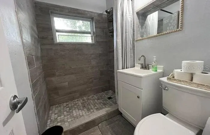 709 W Bayshore Dr — Photo 4