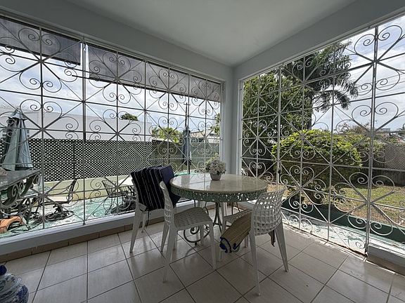 3rd image of 559 Calle Austral Urb Altamira