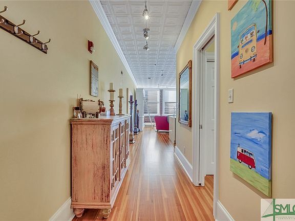 4th image of 122 W Broughton Street #300