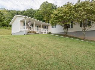 8614 Bud Hawkins Rd, Corryton, TN 37721