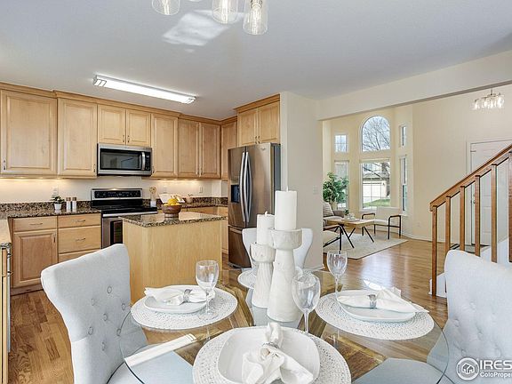 5th image of 1080 Stoneham St