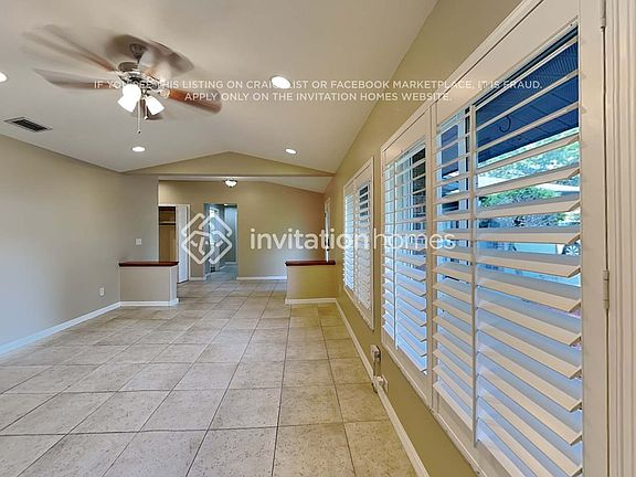 3rd image of 327 Coble Dr
