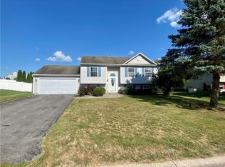 5433 Brisbane Trl, Clay, NY 13041