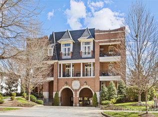 2251 Selwyn Ave #201, Charlotte, NC 28207