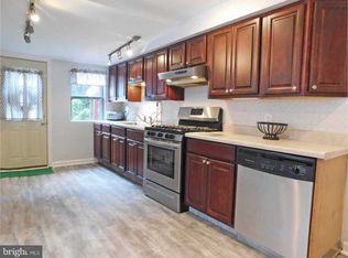630 Strahle St, Philadelphia, PA 19111